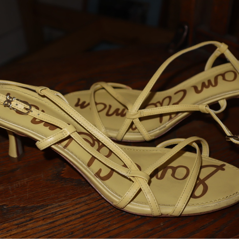 Chic Yellow Strappy Heels